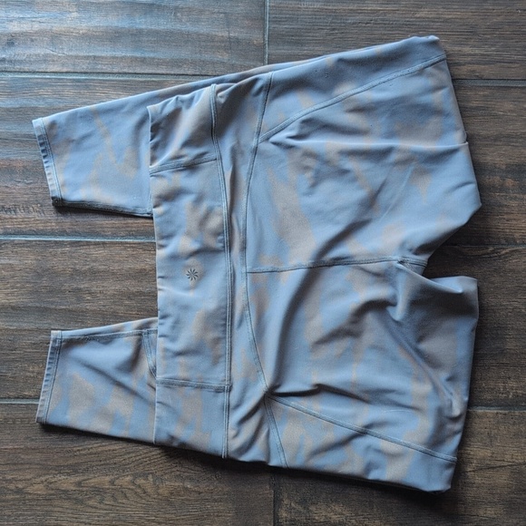 Athleta Rainier Reflective Tight Leggings - Women's XL - Picture 8 of 9